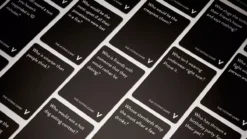 The Voting Game - Partyspel -Spellenhuis Winkel aafe2ixg2xl5jxruvy2qkxwneto7ay3h