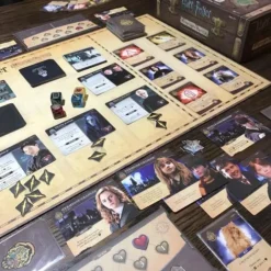 USAopoly Harry Potter: Hogwarts Battle -Spellenhuis Winkel azobndtuncm2bptrifqqt5hvioaptqov