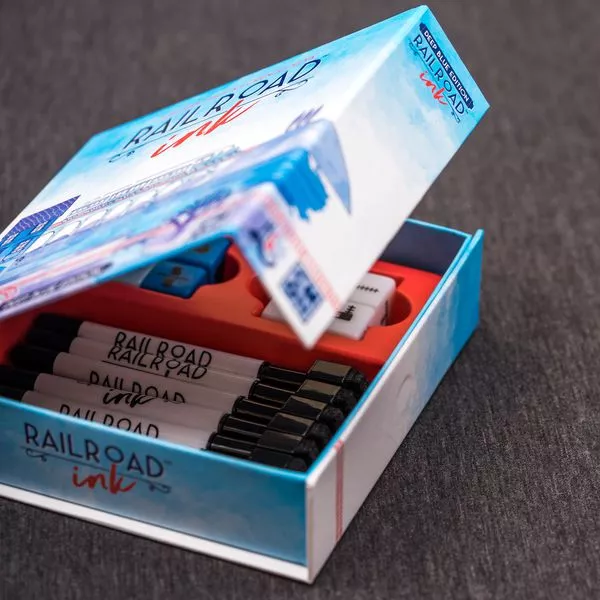 Railroad Ink (Diepblauwe Versie) - Dobbelspel 7 Railroad Ink (Diepblauwe Versie) - Dobbelspel - Afbeelding 5